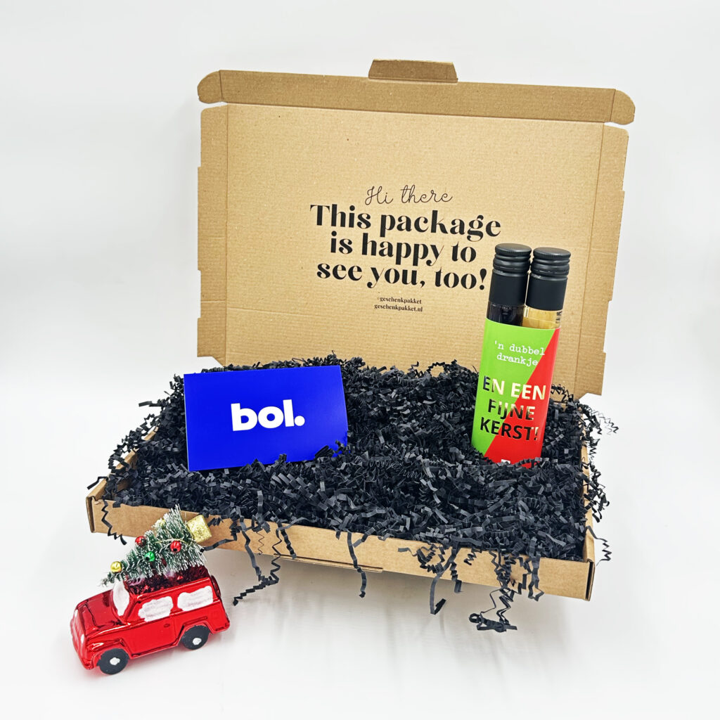 Brievenbuspakket met bol.com cadeaubon, mini drankje en kerstdecoratie
